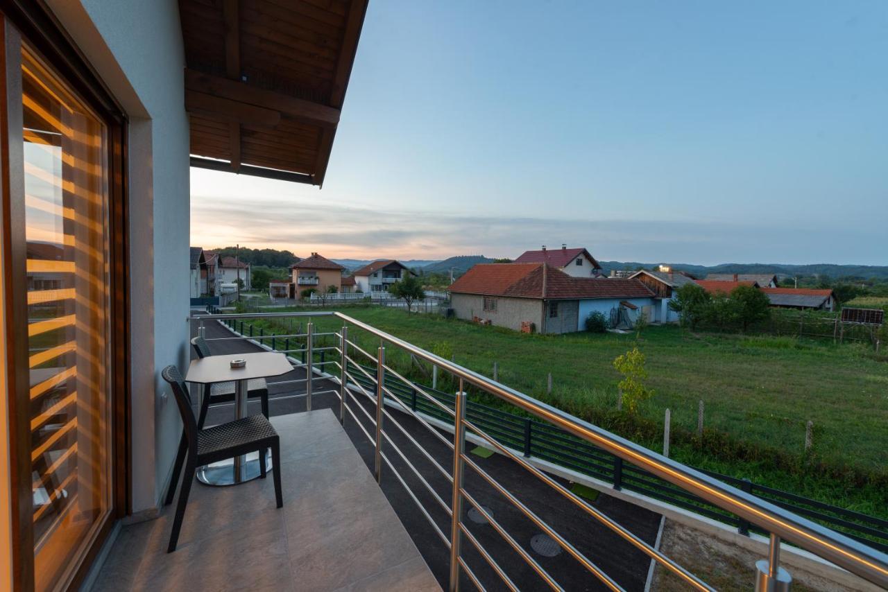 Sobe Mili Ozren Guest House Doboj Exterior foto