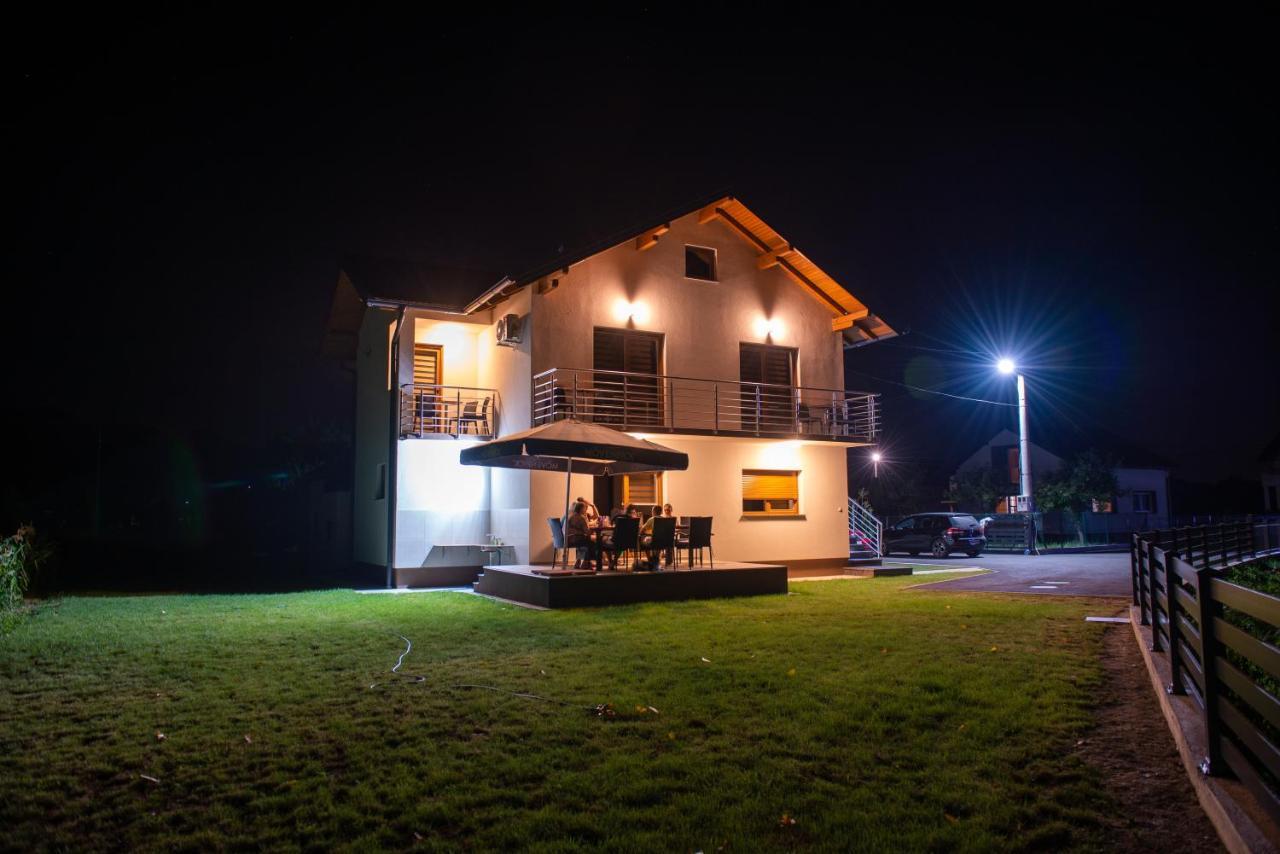 Sobe Mili Ozren Guest House Doboj Exterior foto