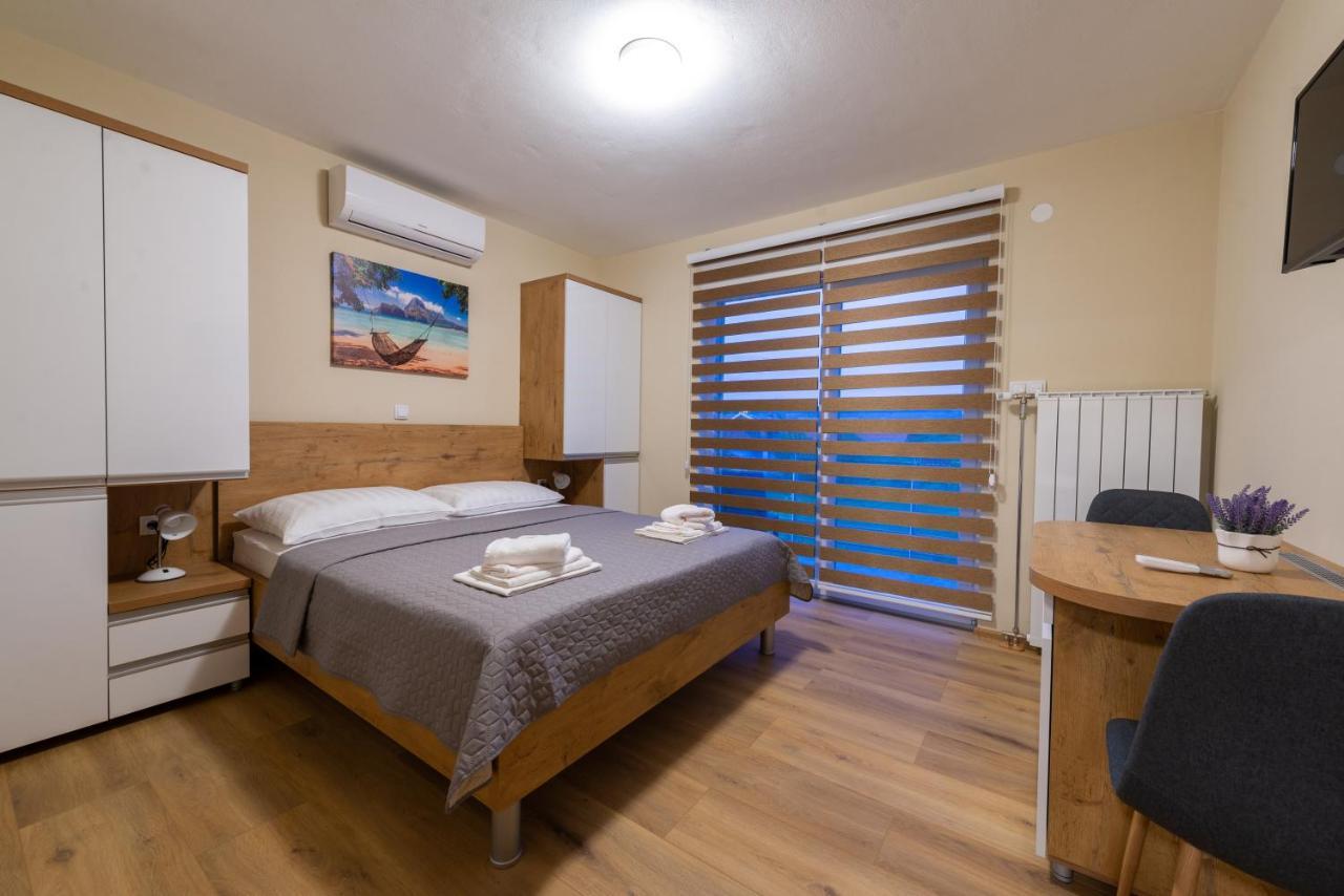 Sobe Mili Ozren Guest House Doboj Exterior foto