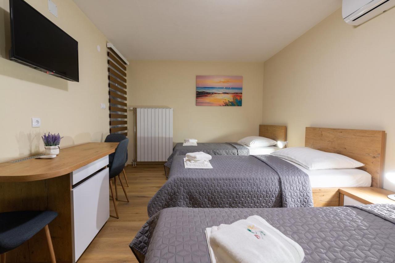 Sobe Mili Ozren Guest House Doboj Exterior foto
